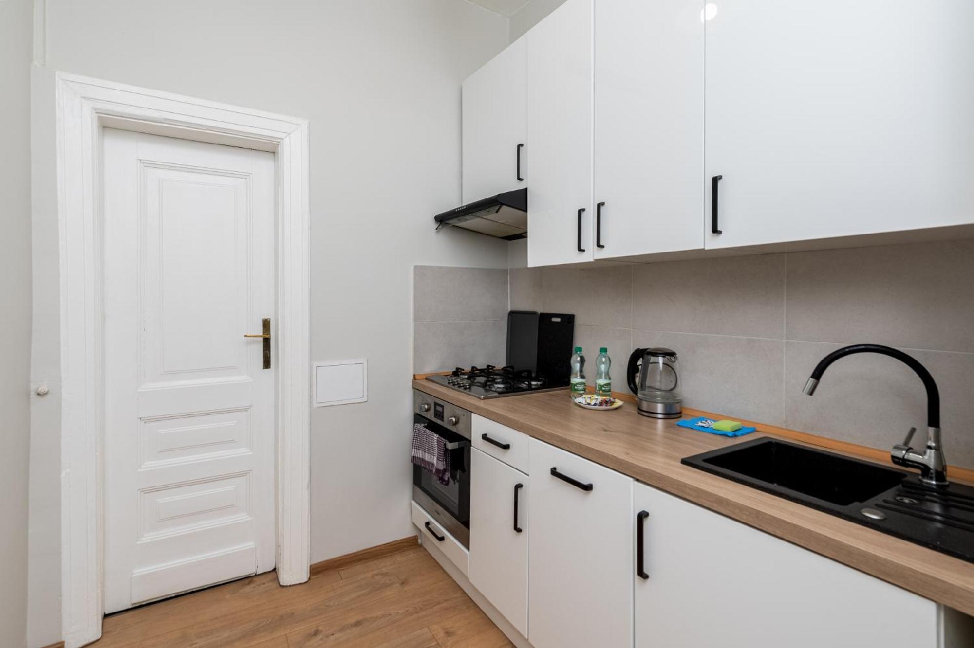 Lenartowicza Standard Apartment Krakau Exterior foto